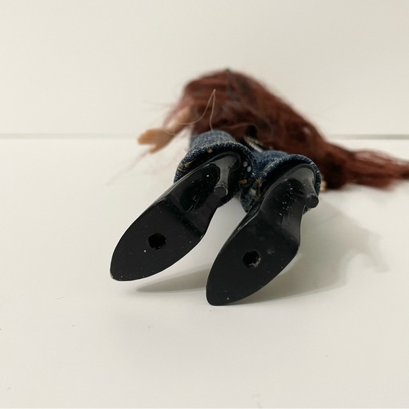 Bratz Doll Roxxi Twin MGA Doll - Picture 9 of 16